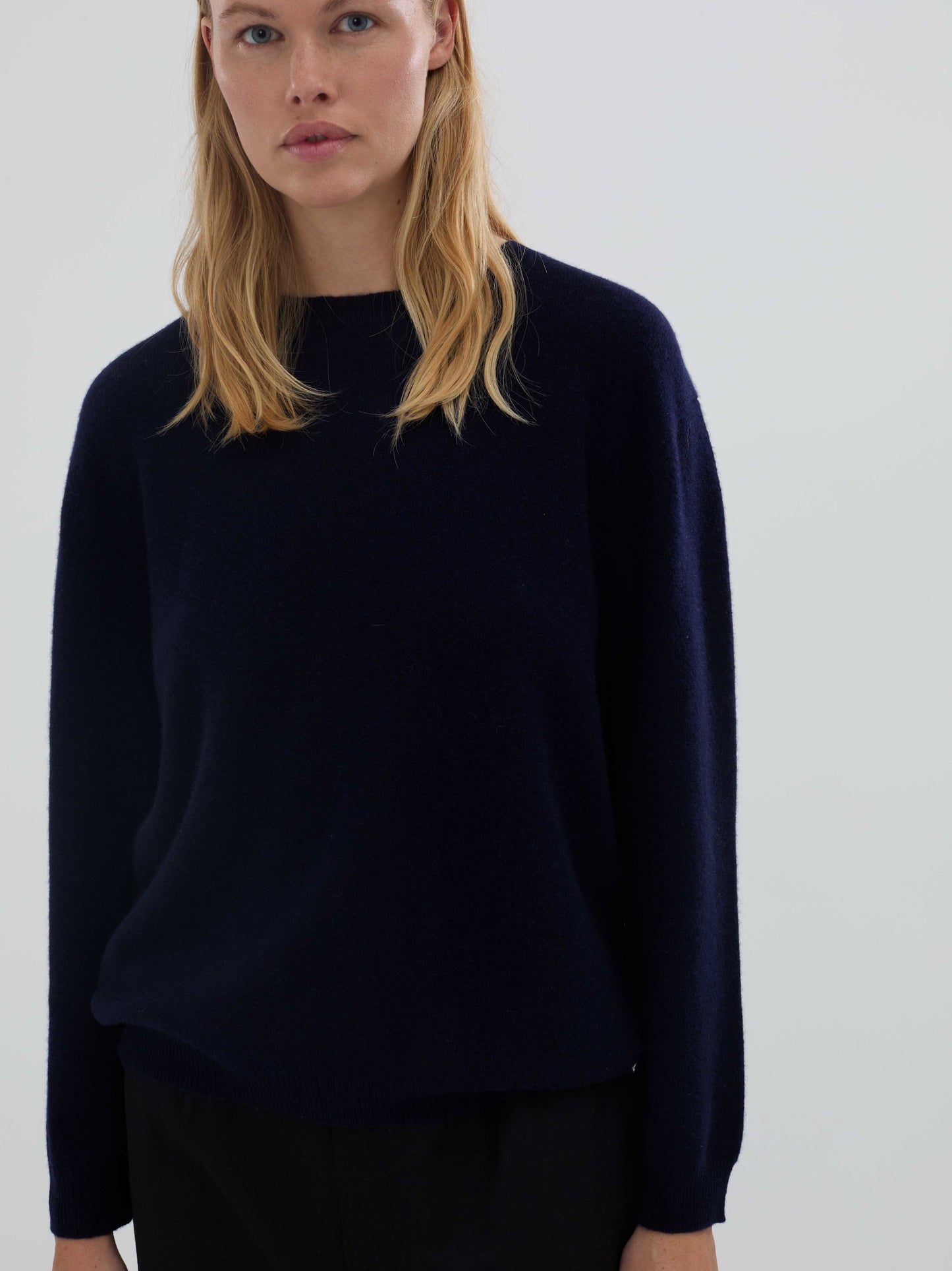 Classic Navy Blue Oversized Crewneck in Cashmere